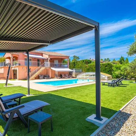 La Bastide Du Mazel * Banne