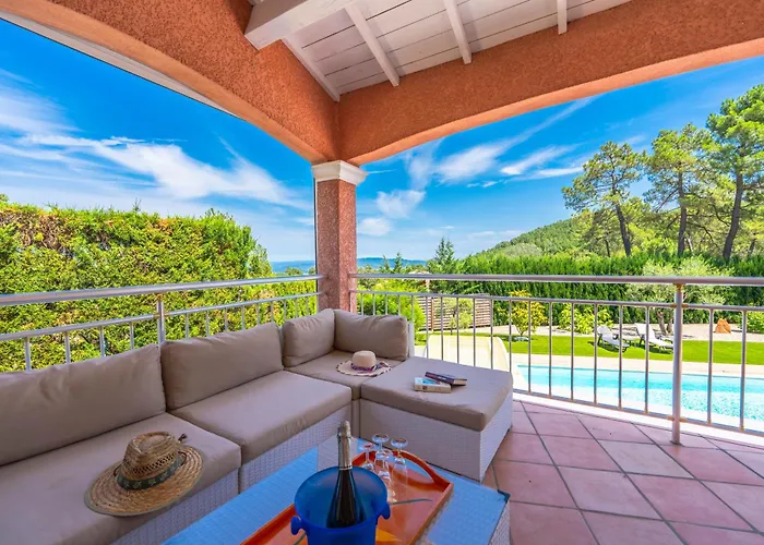 Villa La Bastide Du Mazel Banne