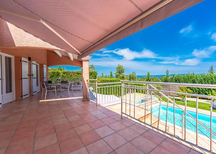La Bastide Du Mazel * Banne